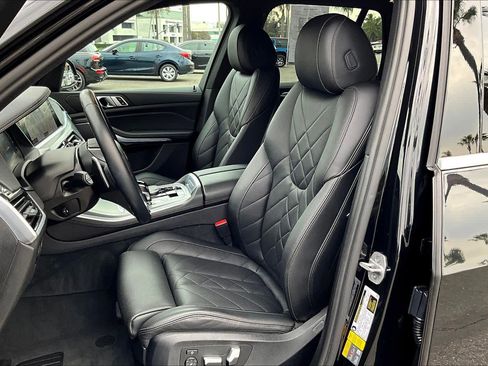 Used 2023 BMW X5 xDrive45e w/ Parking Assistance Package image 7