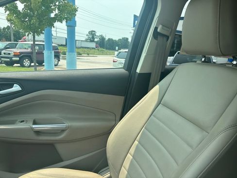 Used 2014 Ford Escape Titanium AWD/4WD image 40
