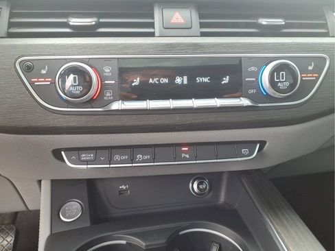Used 2019 Audi A4 2.0T Premium Plus AWD/4WD image 12