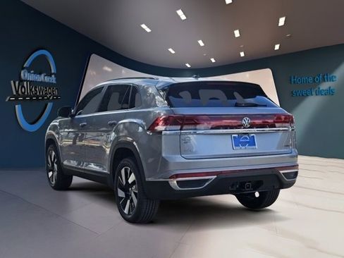 New 2024 Volkswagen Atlas Cross Sport SEL image 3