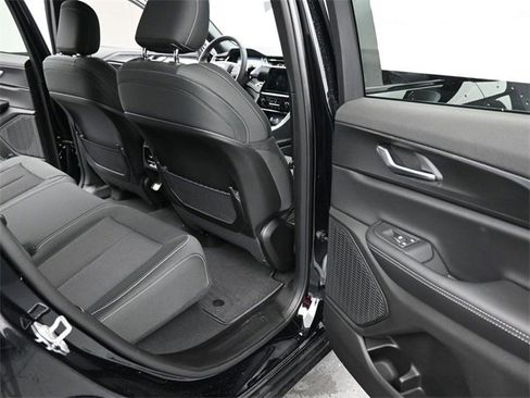 New 2025 Jeep Grand Cherokee Laredo X w/ Luxury Tech Group I image 20