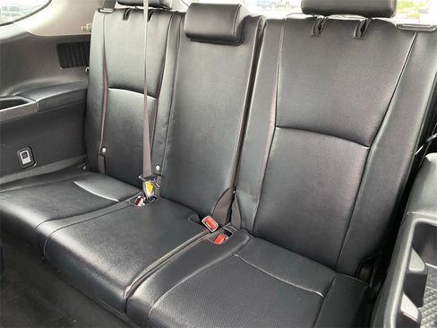 Certified 2025 Toyota Grand Highlander XLE image 18