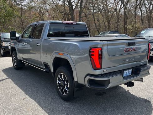 Used 2024 GMC Sierra 2500 Denali w/ Denali Reserve Package AWD/4WD image 5