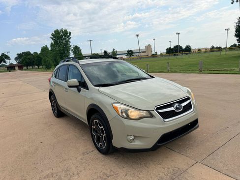 Used 2014 Subaru Crosstrek 2.0i Premium AWD/4WD image 31