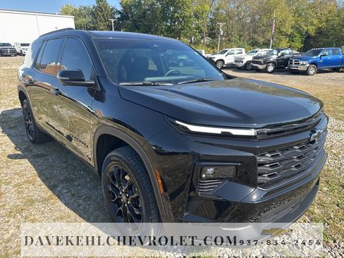 Certified 2025 Chevrolet Traverse LT w/ Midnight/Sport Edition image 7