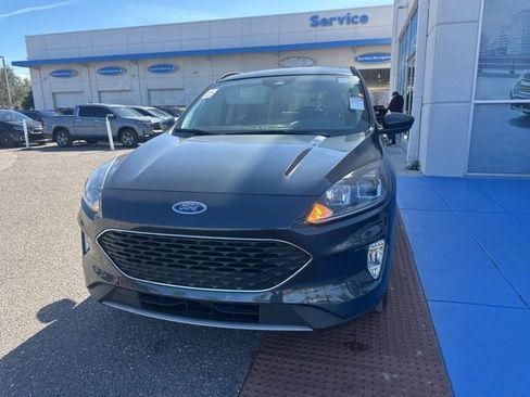 Used 2022 Ford Escape SEL w/ Technology Package image 6