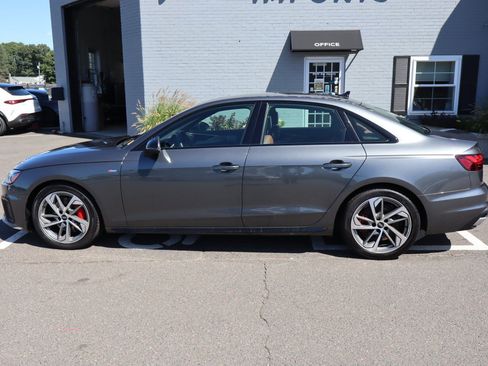 Used 2022 Audi A4 2.0T Premium Plus w/ Premium Plus Package AWD/4WD image 8
