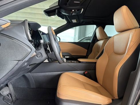Certified 2025 Lexus RX 350 Premium w/ Convenience Package FWD image 7