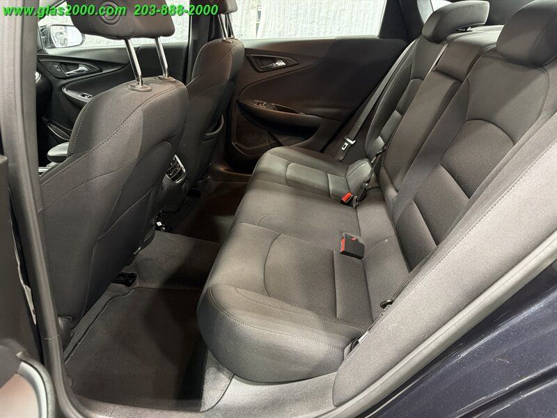 Used 2023 Chevrolet Malibu LT w/ Redline Edition FWD image 9