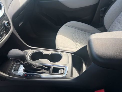 Used 2024 Chevrolet Equinox LT AWD/4WD image 19