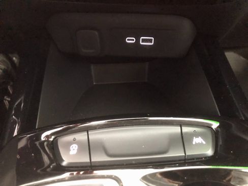 Certified 2025 Chevrolet Trax ACTIV w/ Driver Confidence Package image 22