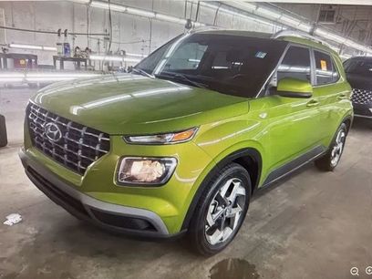 Used 2021 Hyundai Venue SEL w/ Cargo Package