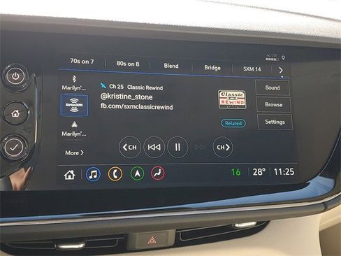 Certified 2023 Buick Envision Avenir image 26