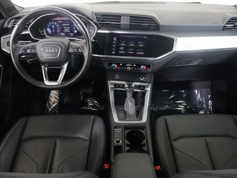 Used 2021 Audi Q3 2.0T Premium image 25