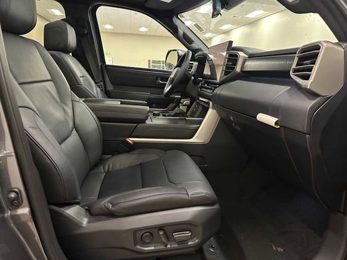 New 2026 Toyota Sequoia Platinum image 29