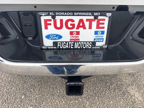 Used 2012 RAM 1500 Classic SLT w/ Luxury Group image 10