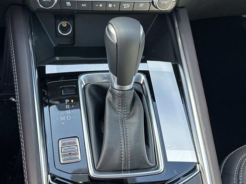 New 2025 MAZDA CX-5 Signature image 6