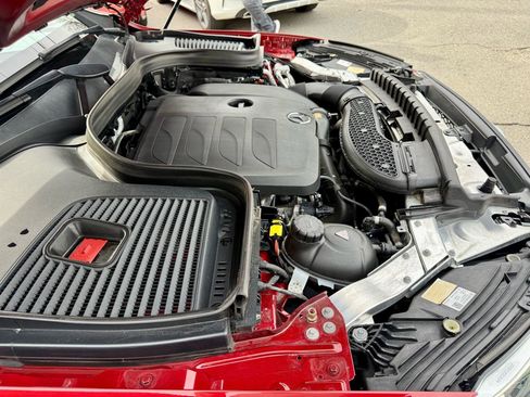 Used 2020 Mercedes-Benz GLC 300 4MATIC image 34