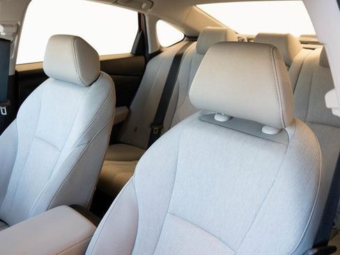 Certified 2024 Honda Accord EX image 13