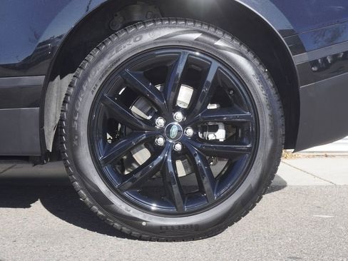 Used 2025 Land Rover Range Rover Velar S image 33