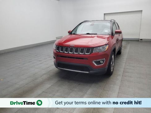 Used 2019 Jeep Compass Limited FWD image 1