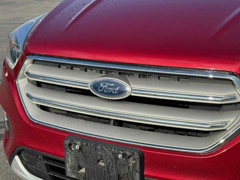 Certified 2019 Ford Escape Titanium image 13