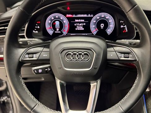 Used 2022 Audi Q8 Premium Plus AWD/4WD image 13