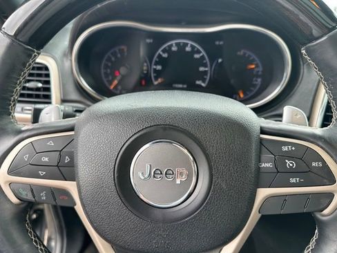 Used 2015 Jeep Grand Cherokee Overland AWD/4WD image 30