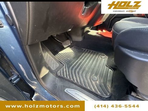 Certified 2024 Chevrolet Silverado 1500 LT image 33