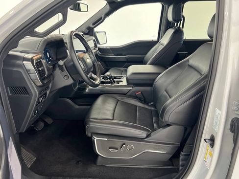 Used 2023 Ford F150 Lariat w/ Equipment Group 502A High AWD/4WD image 19