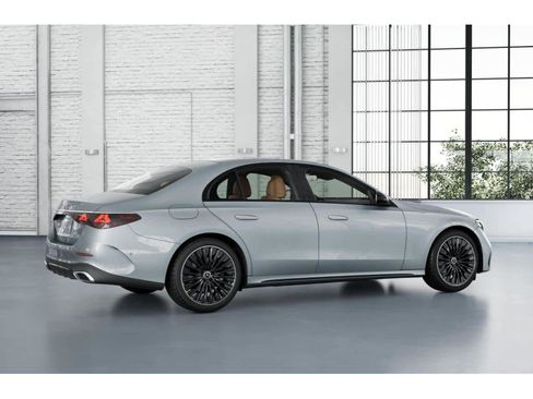 Used 2026 Mercedes-Benz E 350 Sedan image 18