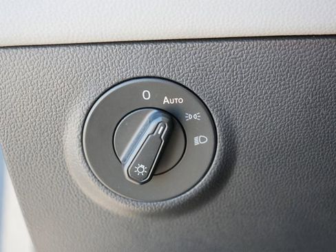 Certified 2023 Volkswagen Taos SEL AWD/4WD image 24