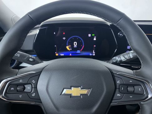 New 2026 Chevrolet Trax LT w/ Driver Confidence Package image 3