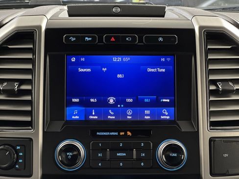 Used 2020 Ford F150 Platinum w/ Equipment Group 701A Luxury image 18