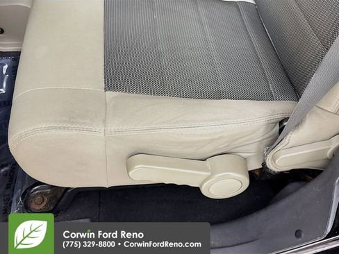 Used 2009 Jeep Wrangler X image 17