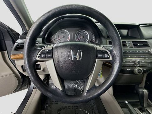 Used 2011 Honda Accord EX image 11