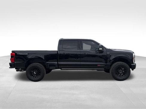 Used 2025 Ford F250 Platinum w/ Tremor Off-Road Package AWD/4WD image 24