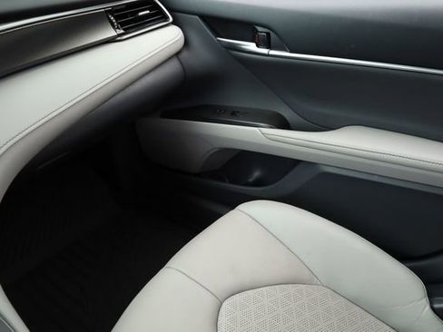 Used 2024 Toyota Camry XSE image 7