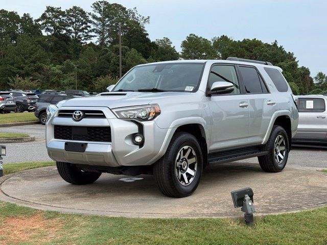 Used 2024 Toyota 4Runner TRD Off-Road Premium AWD/4WD image 3