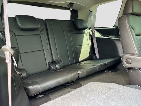 Used 2016 GMC Yukon SLT w/ Open Road Package image 30