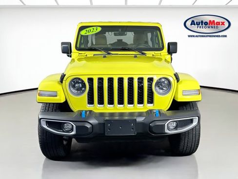 Used 2023 Jeep Wrangler Unlimited Sahara w/ Cold Weather Group image 6
