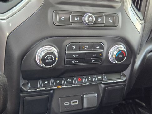 Used 2023 GMC Sierra 1500 Pro w/ Pro Value Package RWD image 16