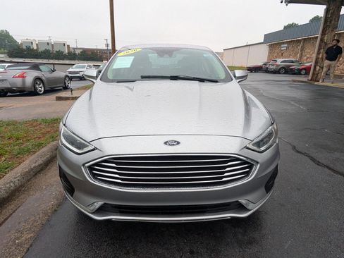 Used 2020 Ford Fusion SEL FWD image 2
