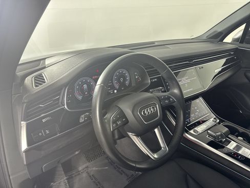 Used 2023 Audi Q7 3.0T Prestige w/ Prestige Package AWD/4WD image 9