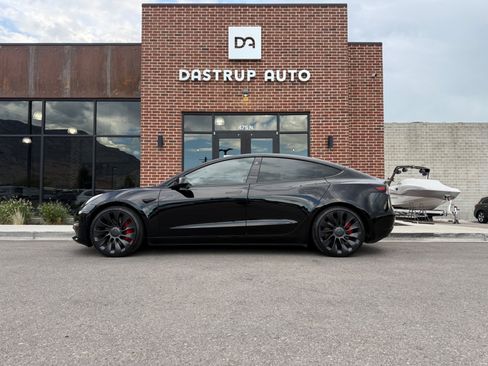 Used 2022 Tesla Model 3 Performance image 16