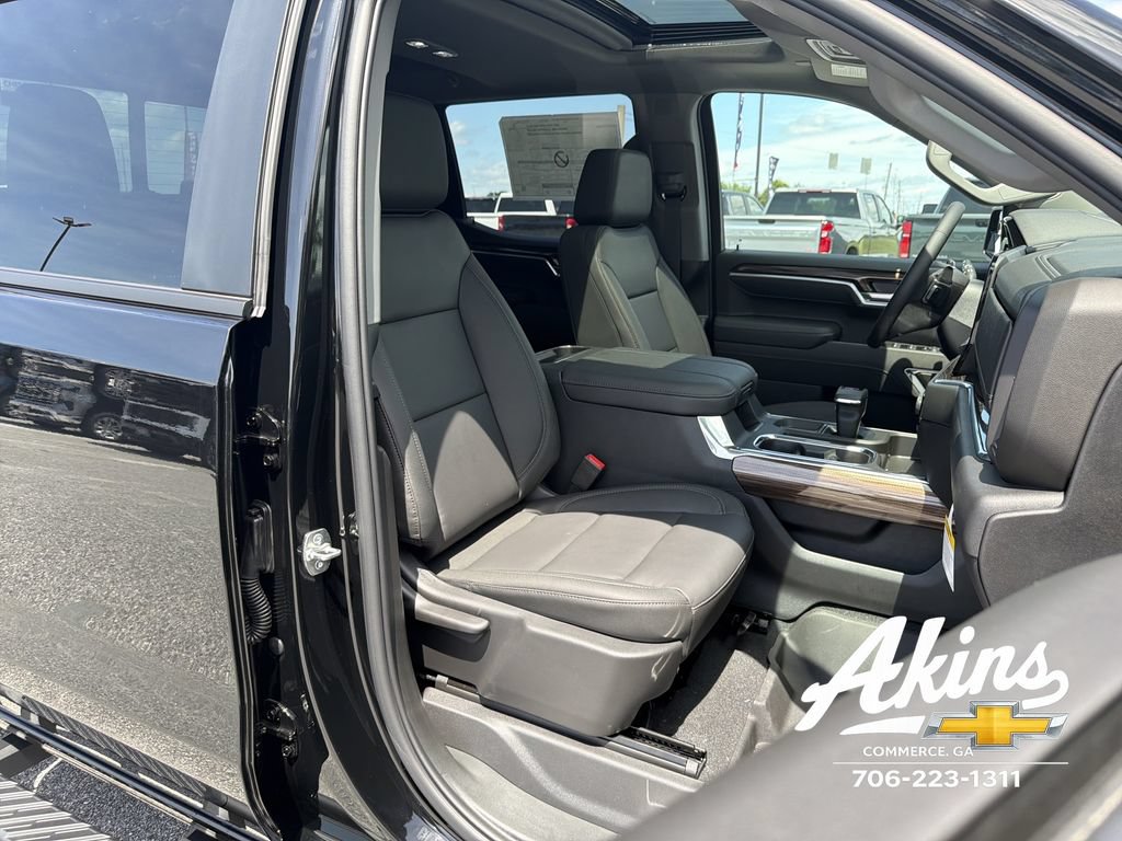 New 2026 Chevrolet Silverado 1500 RST w/ Redline Edition AWD/4WD image 19