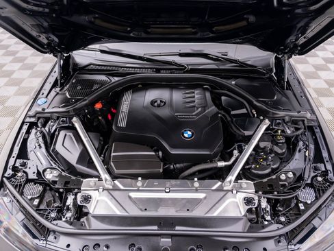 Used 2023 BMW 430i Convertible w/ M Sport Package RWD image 28