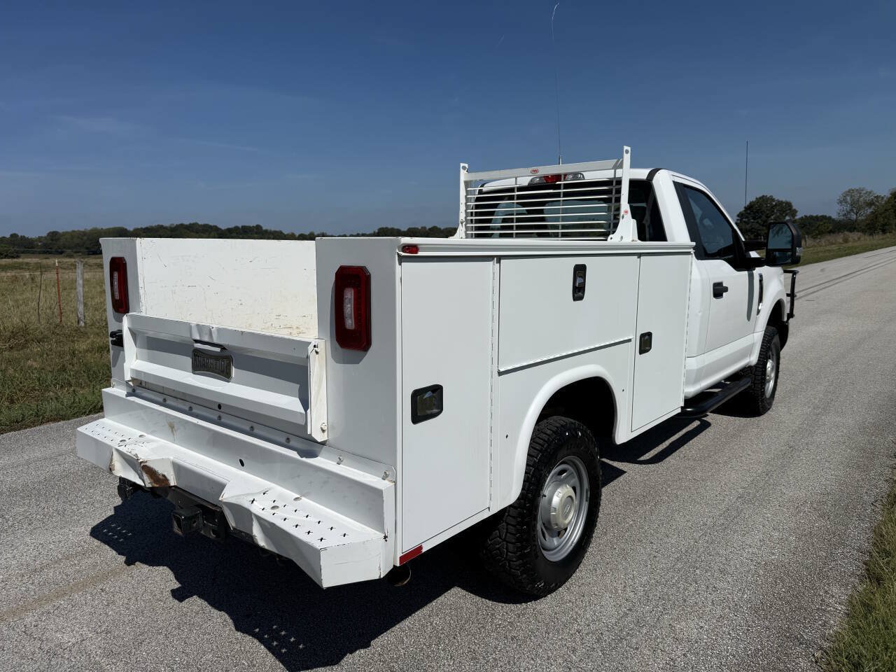 Used 2019 Ford F250 XL w/ Power Equipment Group AWD/4WD image 9