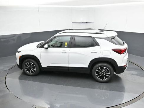 New 2026 Chevrolet TrailBlazer LT w/ Convenience Package image 19