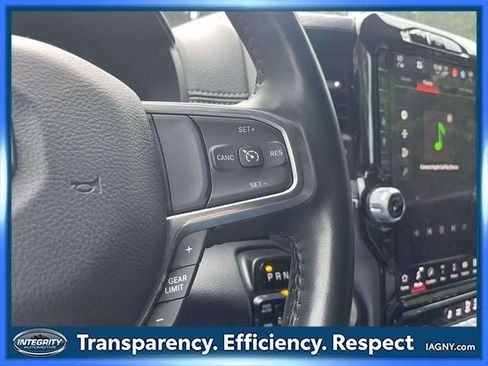 Used 2023 RAM 1500 Laramie AWD/4WD image 24